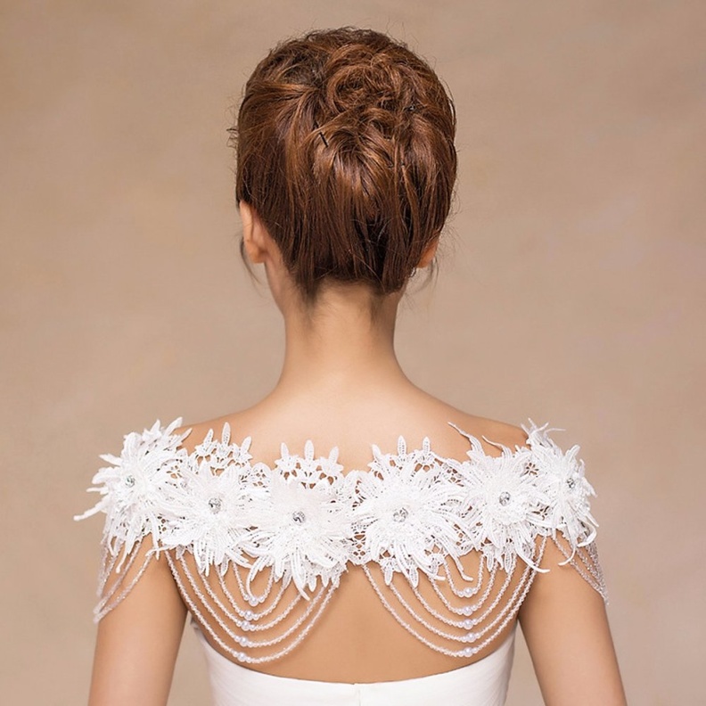 زينة لؤلؤية لبوفيه الحلويات وقالب الزفاف