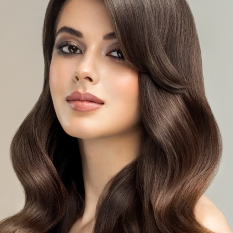 زيت الثوم يعالج فراغات الشعر