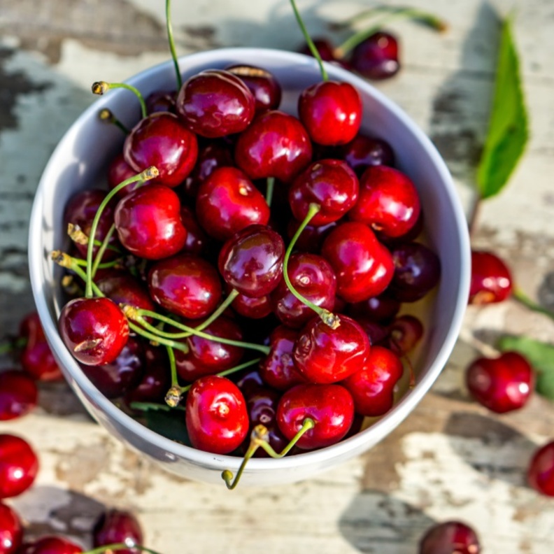 فوائد واضرار الكرز