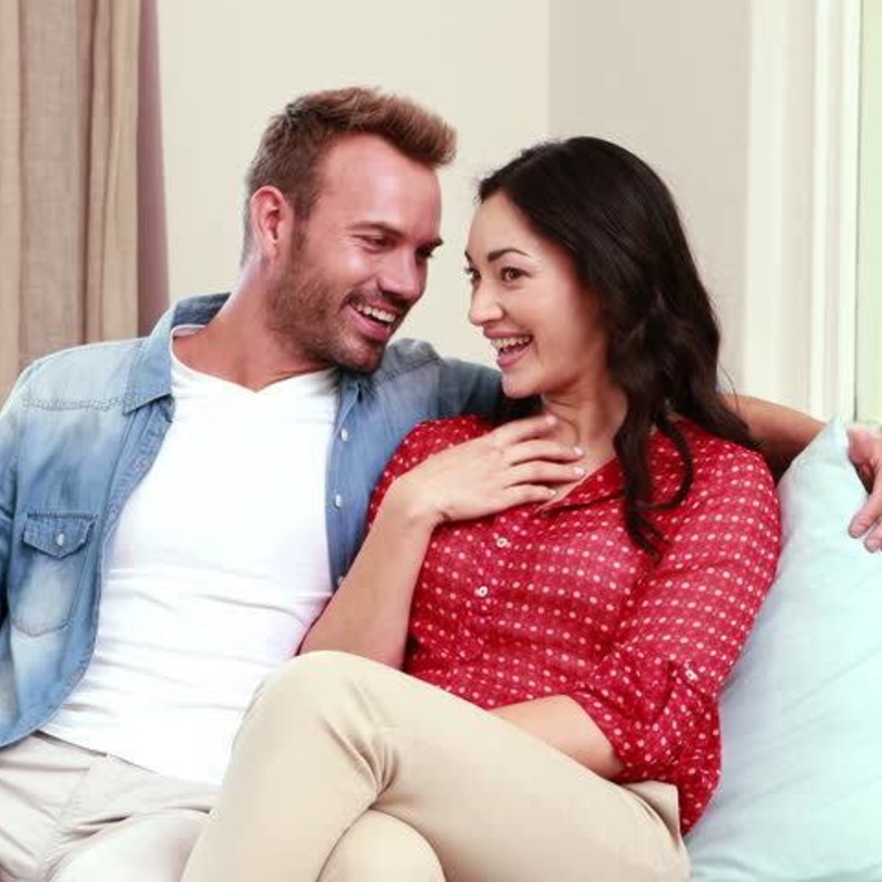 علامات وفاء الزوجة لزوجها