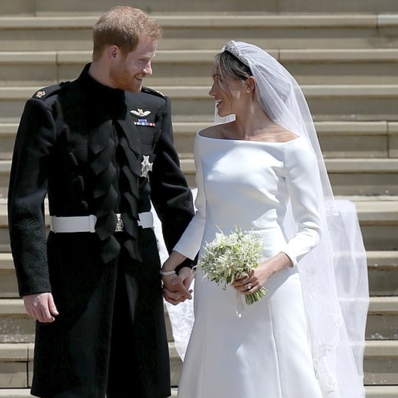 ميغان ماركل التقت بطرحة زفافها مرة ثانية