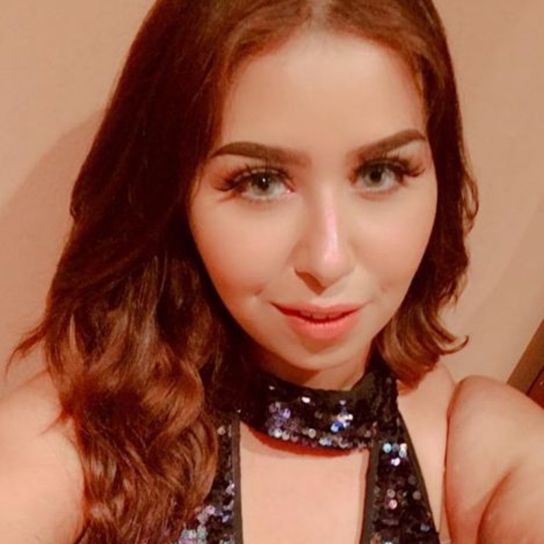 إيناس عز الدين