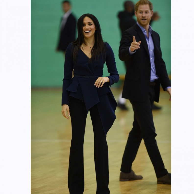  عفوية الأميرة ميغان ماركل برفقة الأمير هاري
