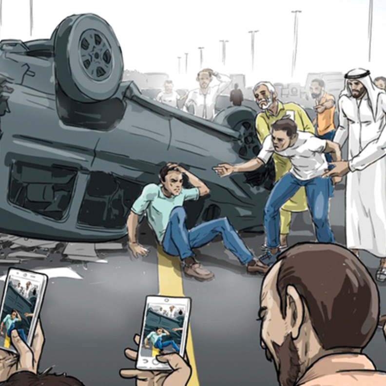 شرطة أبوظبي تقوم بمكافحة تصوير الحوادث عن طريق مبادرة شارك بوعي