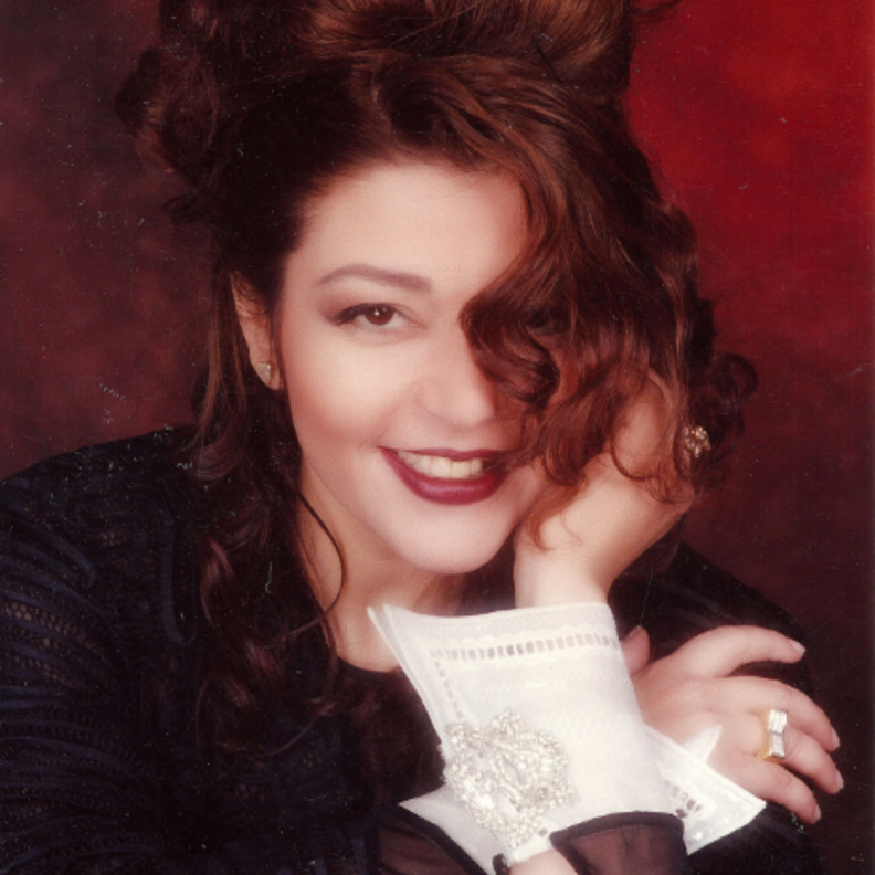 نشاطات النجوم عبر حسابات التواصل الاجتماعي