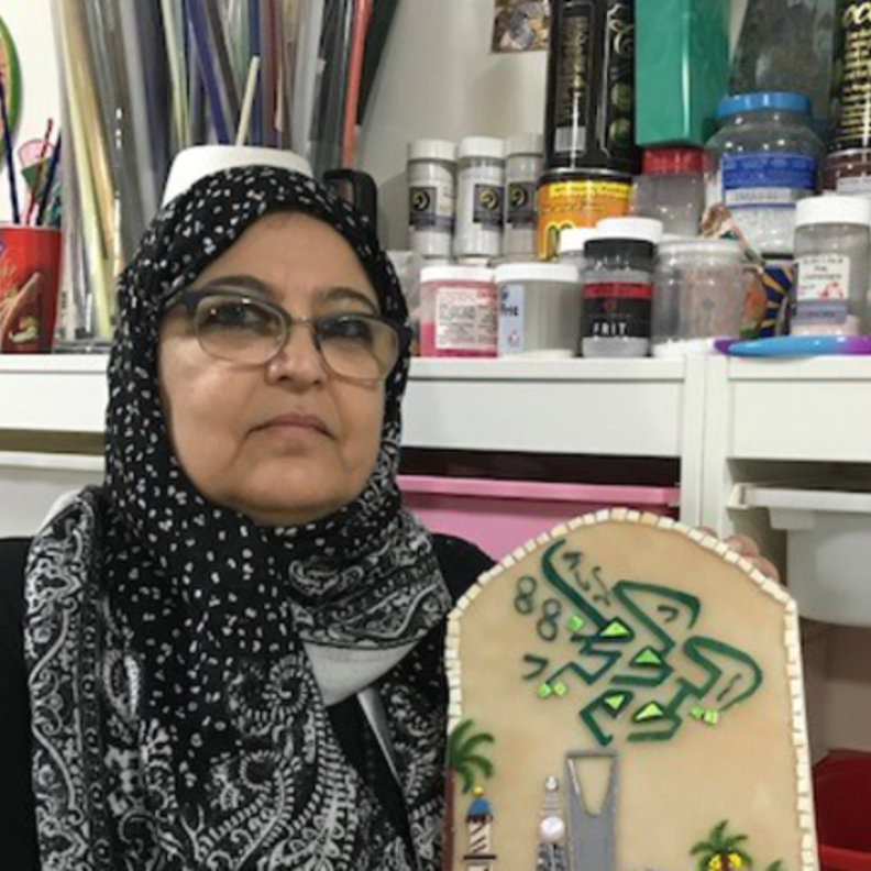 تعرفوا على موهبة الفنانة السعودية هالة الخضيري