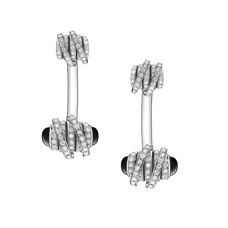 أسوارة بولغاري من الذهب الأبيض والماس والاونيكس