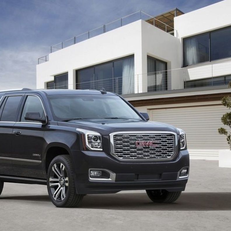  السيارة جي ام سي يوكون 2018