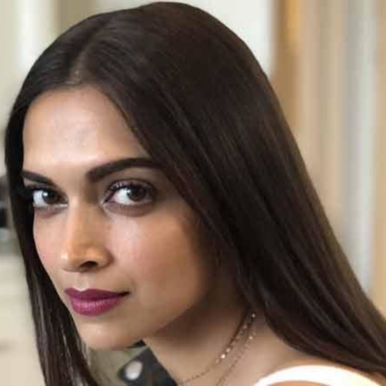 ديبيكا بادوكون