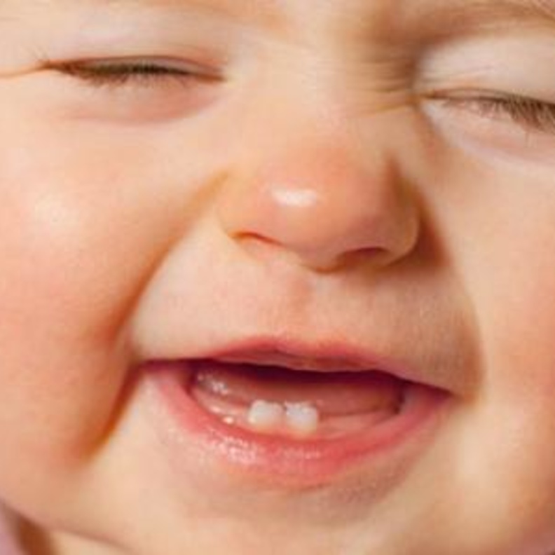 خطورة إهمال الأمهات لأسنان الأطفال 