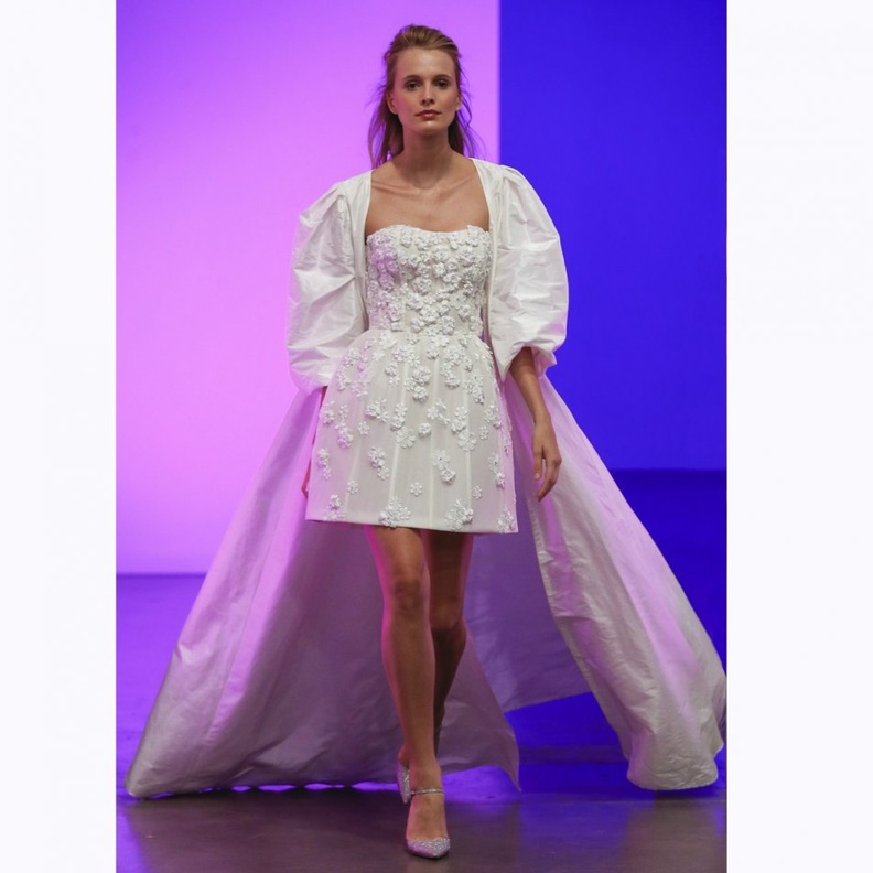 حذاء مفتوح وناعم