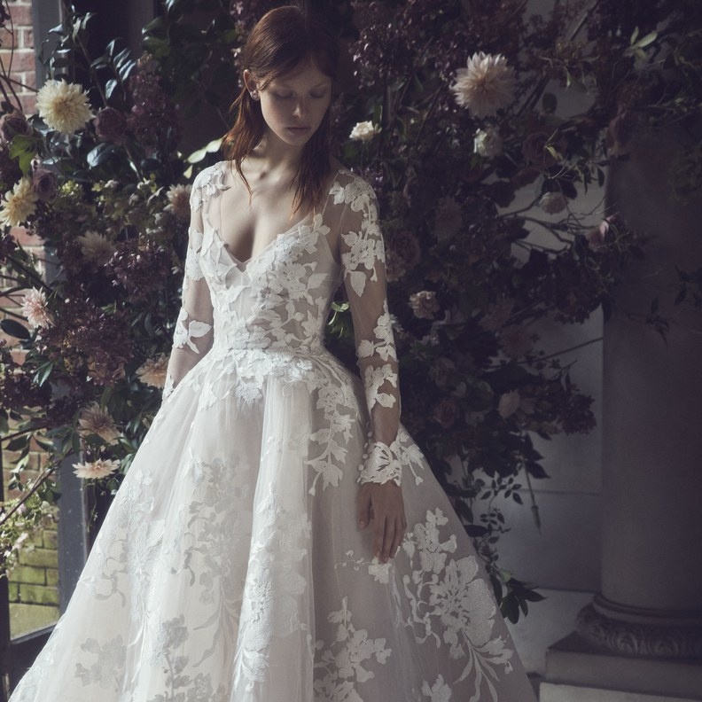 فستان زفاف Monique Lhuillier خريف 2019