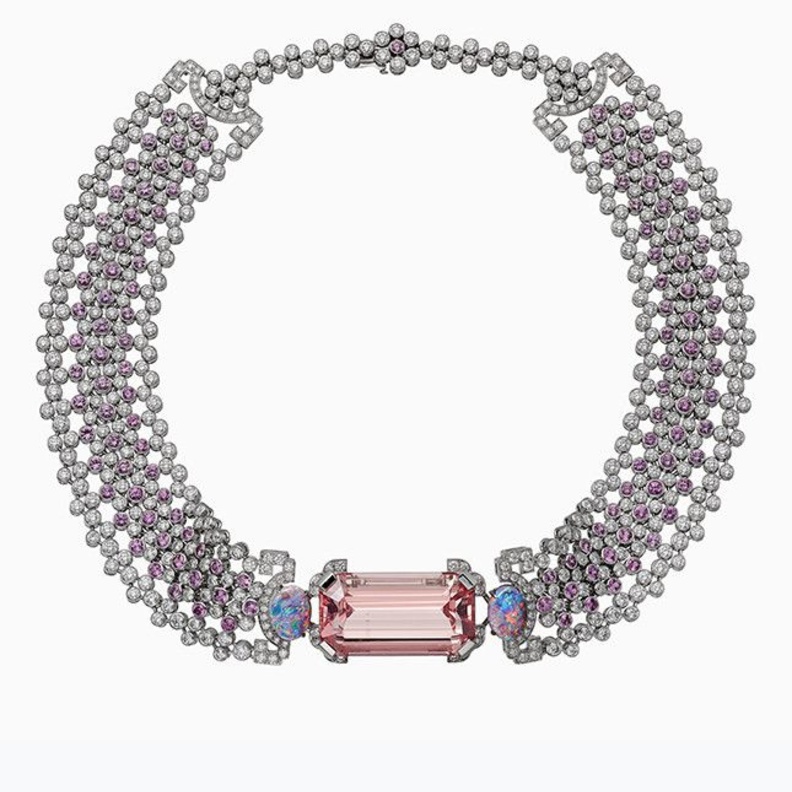 قلادة ديور من الذهب الأبيض والماس والياقوت