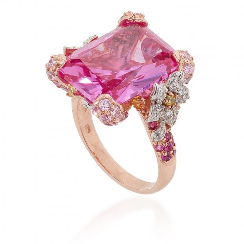 اسوارة من سوترا Sutra