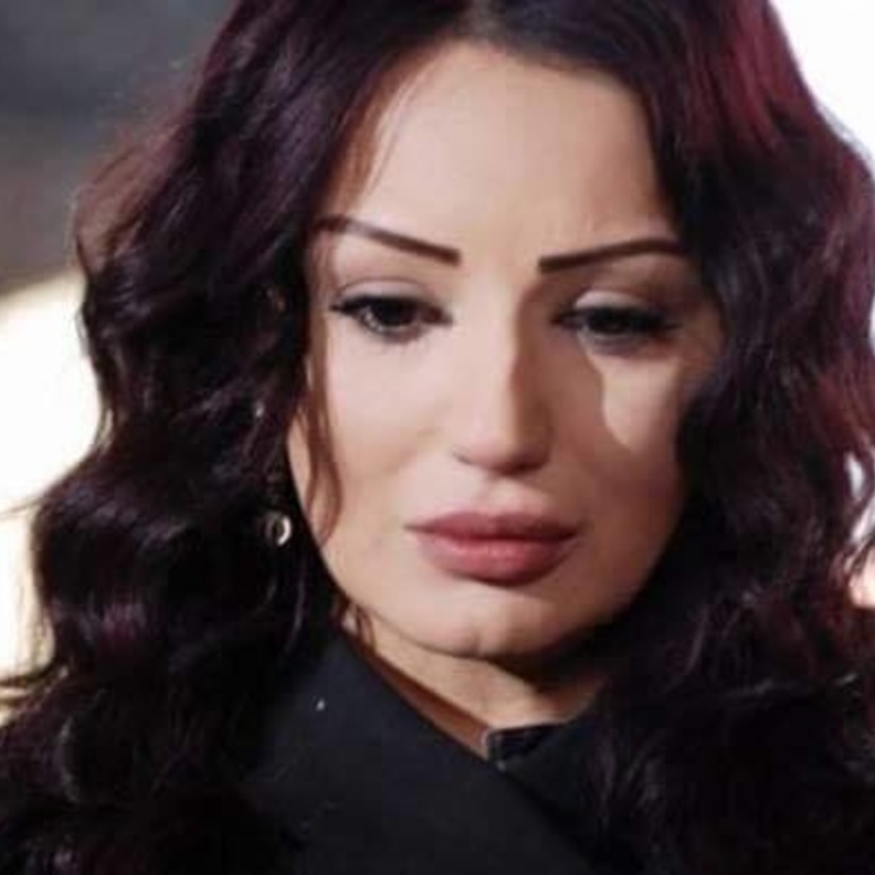 تشييع دينا هارون الى مثواها الاخير في اللاذقية