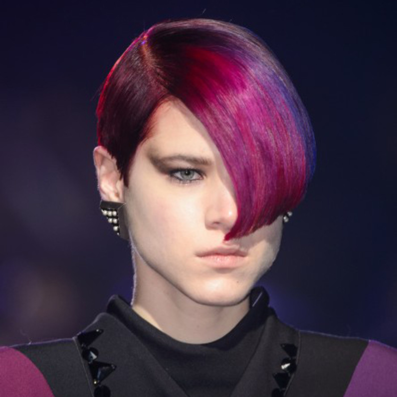 الوان شعر أشقر من Poiret