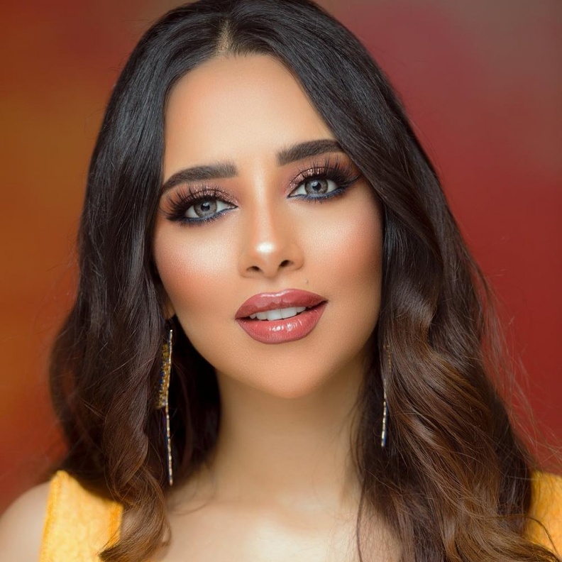 استوحي مكياج الخريف من اطلالات بلقيس