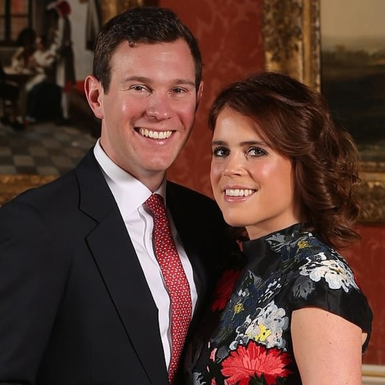  صورة من طفولة الأميرة يوجين وعريسها