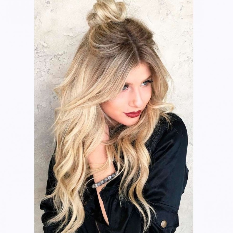 تسريحة الكعكة السفلية المستوى من بلقيس ستناسب أمسياتك