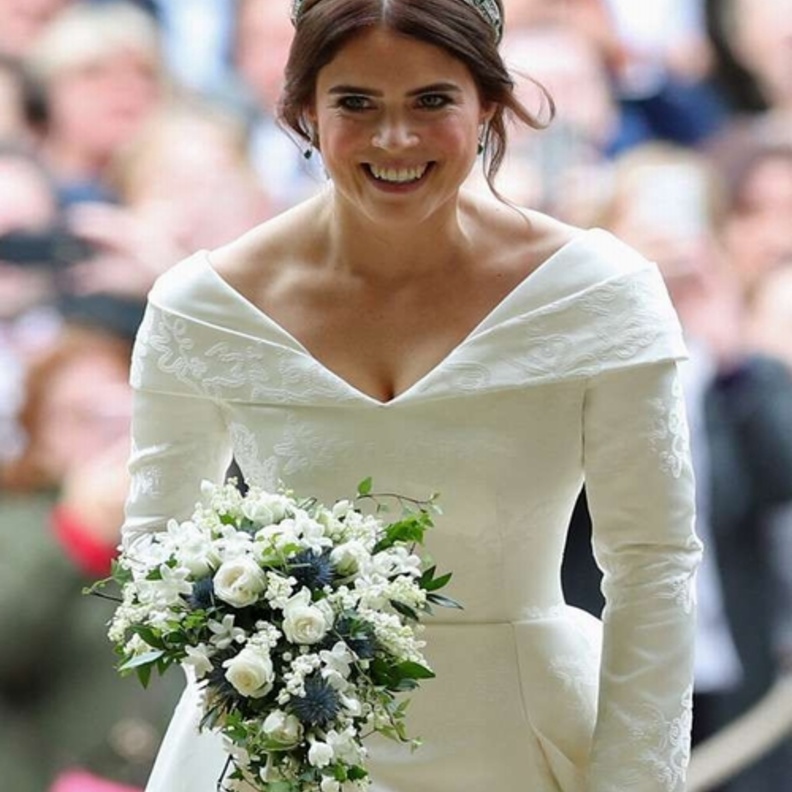  غصن الاس ضروري في بوكيه الاميرات في بريطانيا