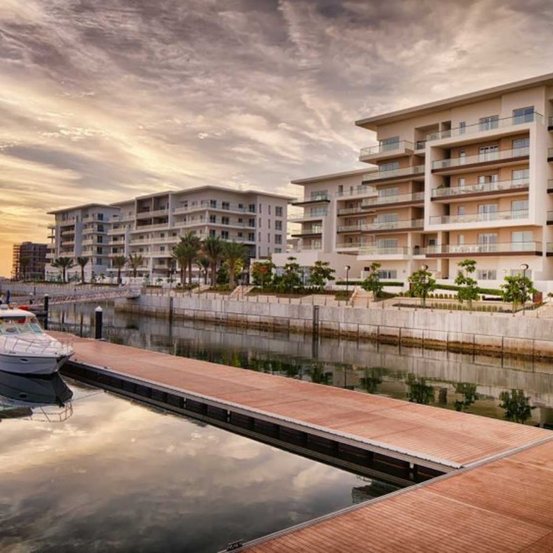 الموج .. أحد أكبر المراسي الخاصة لليخوت في سلطنة عُمان