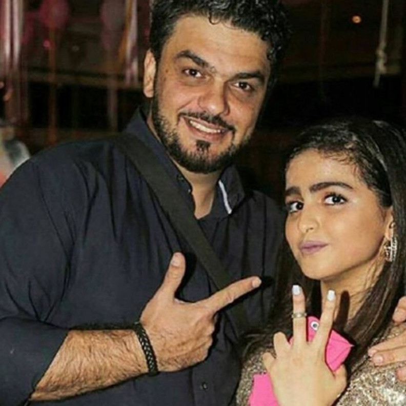 حلا الترك ووالدها