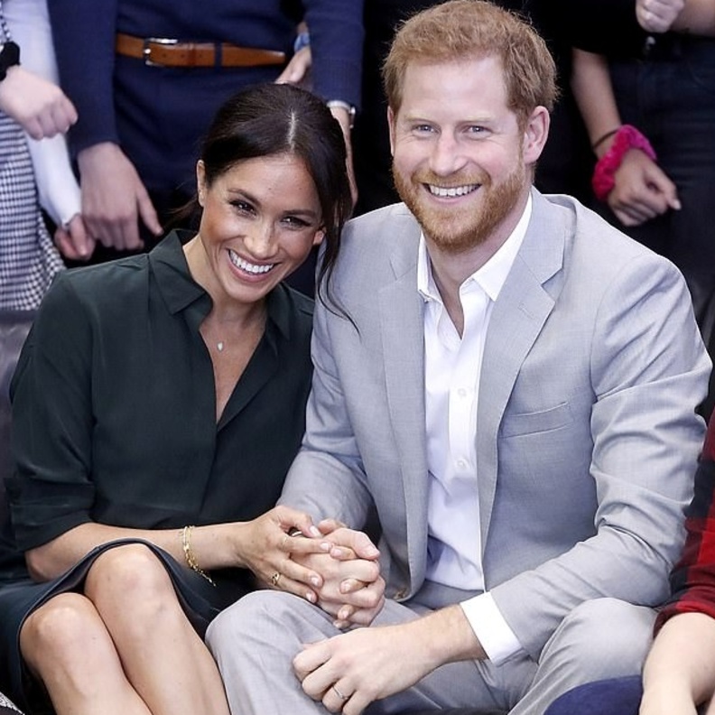 طفل الأمير هاري وميغان ماركل لن يحصل على لقب أمير أو أميرة؟