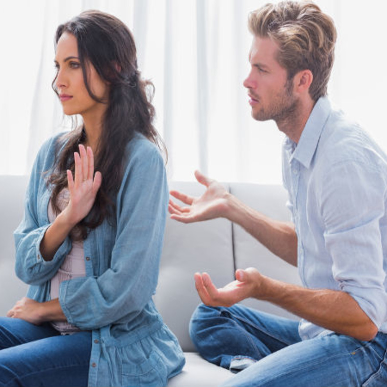 عيوب شريك الحياة التي لا يمكن التكيف معها 