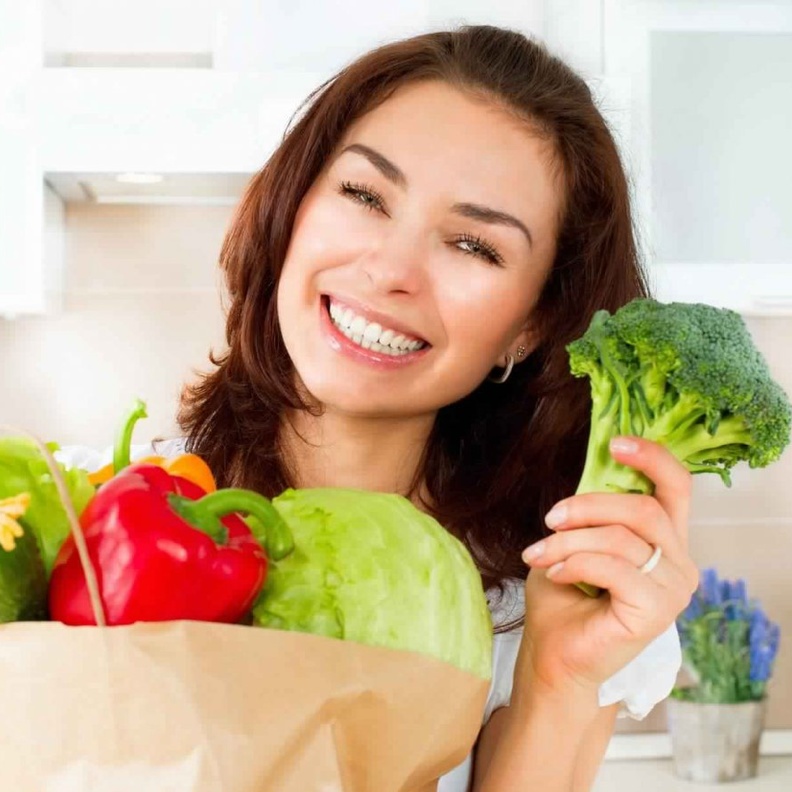 طرق لتنظيف الجسم من رواسب الوجبات الدسمة