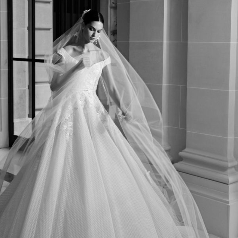 فساتين زفاف منفوشة من مجموعة Marchesa لخريف 2019
