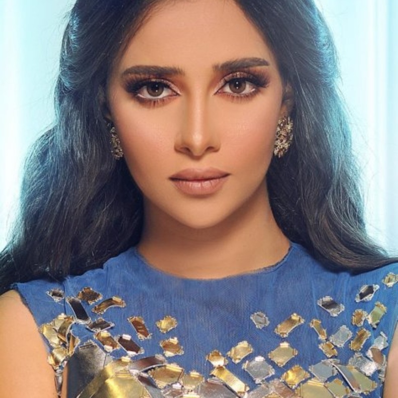 بلقيس قفزت نقلات نوعية في اطلالاتها الجمالية