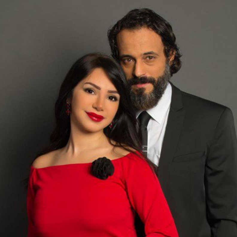 يوسف الشريف وزوجته