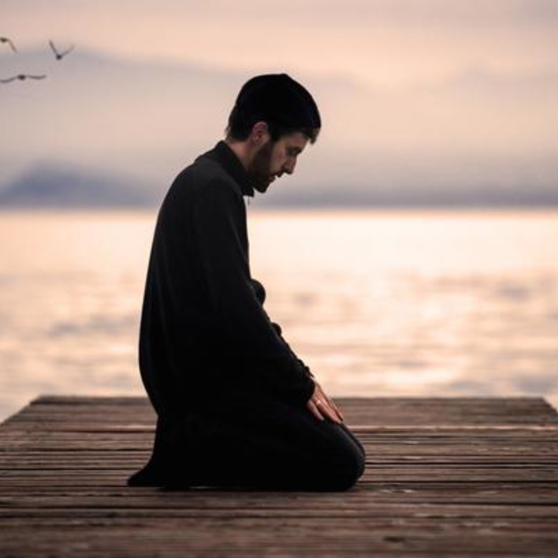  حركات صلاة المسلمين مفيدة لصحة العظام