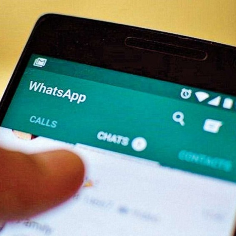 ميزة Vacation Mode لأرشفة المحادثات و تقليل ازعاج المجموعات على واتساب