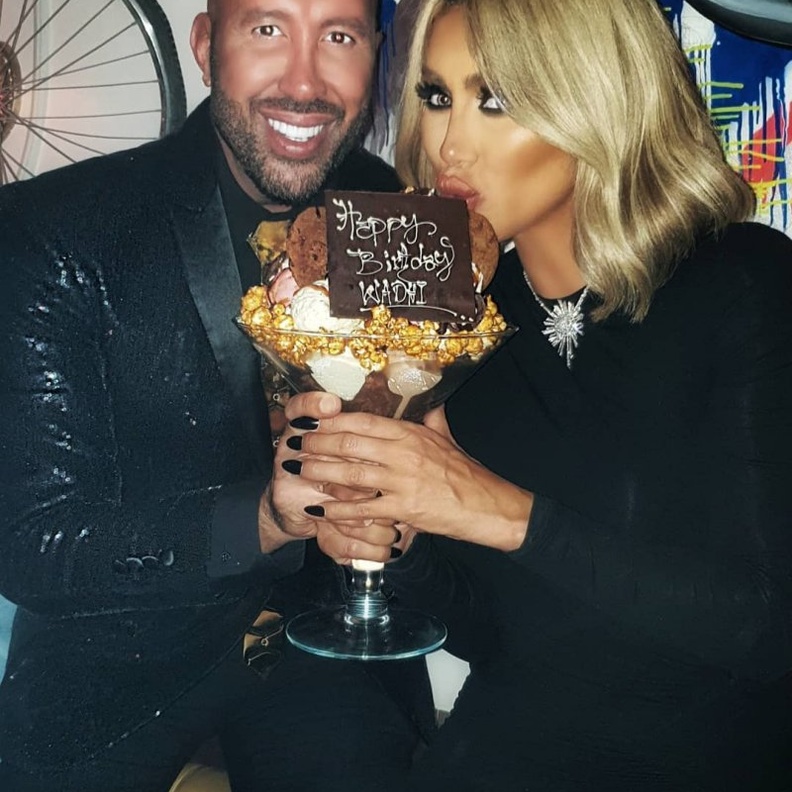 صديق اليسا يحتفل بعيد ميلاه بغيايها