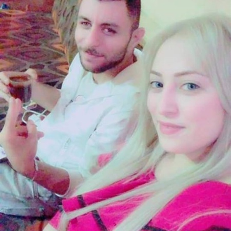 شقيق احمد الفيشاوي مع خطيبته