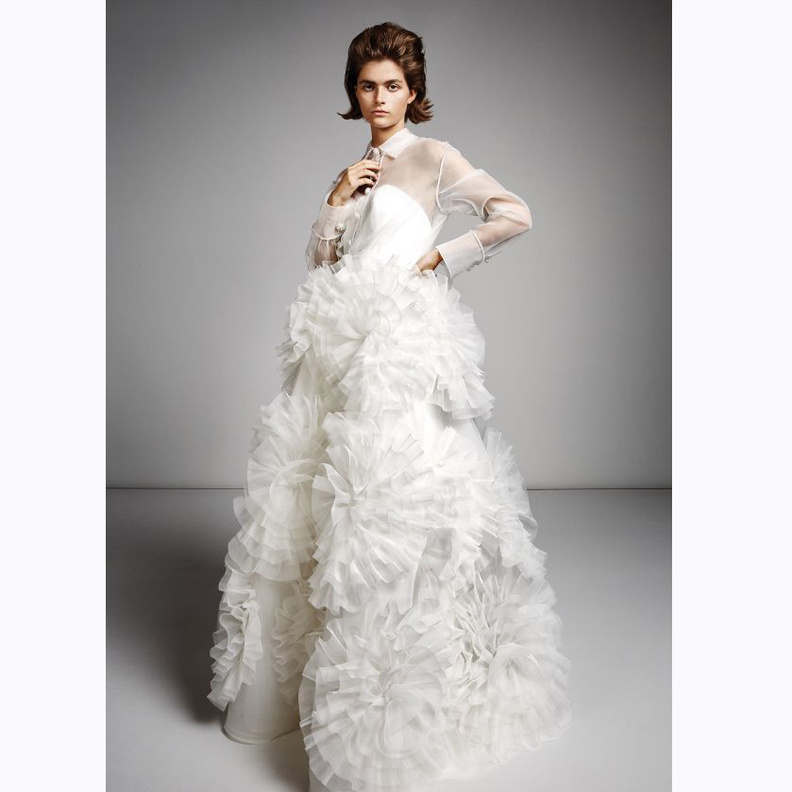 فستان زفاف قصير من فيكتور اند رولف لمجموعة خريف 2019