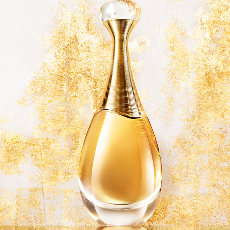 عطر J’Adore L’Absoluتركيبة مترفة وممتعة جديدة