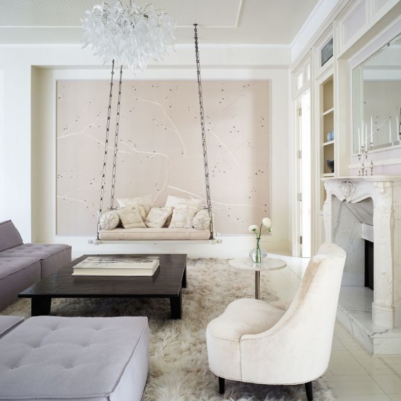 غرفة معيشة بطلة Games of throne الممثلة Emilia Clarkes بسيطة وعصرية