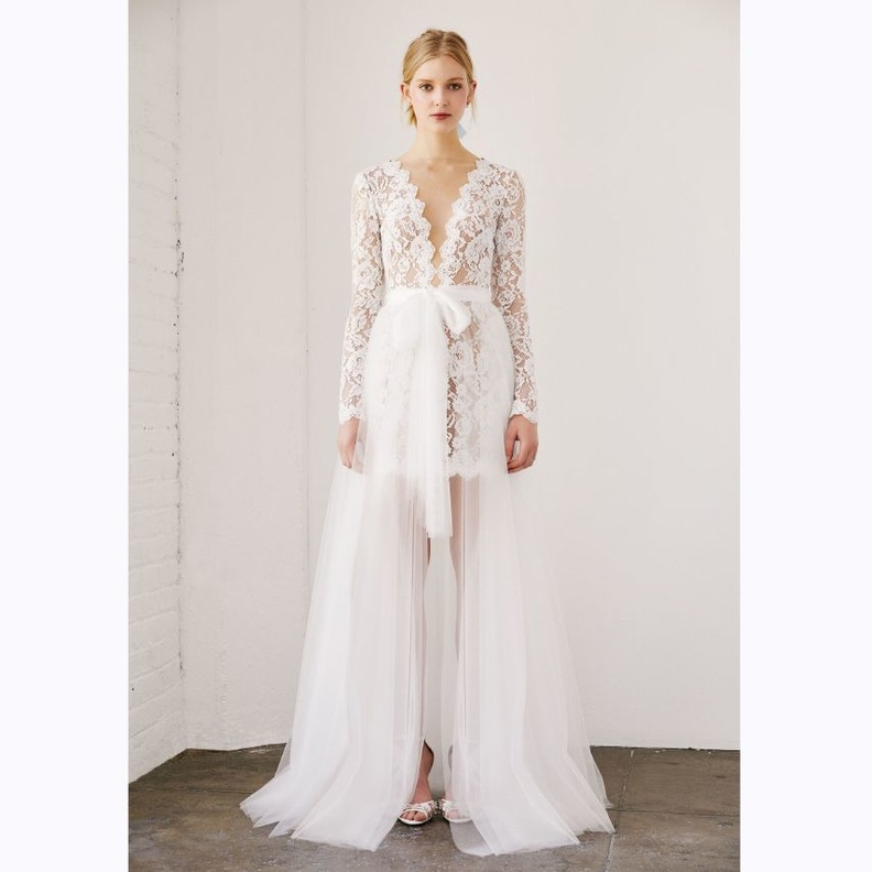 فستان من pronovias