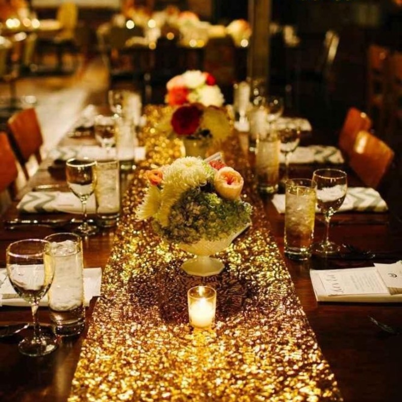 ثيم زفاف باللون الذهبي