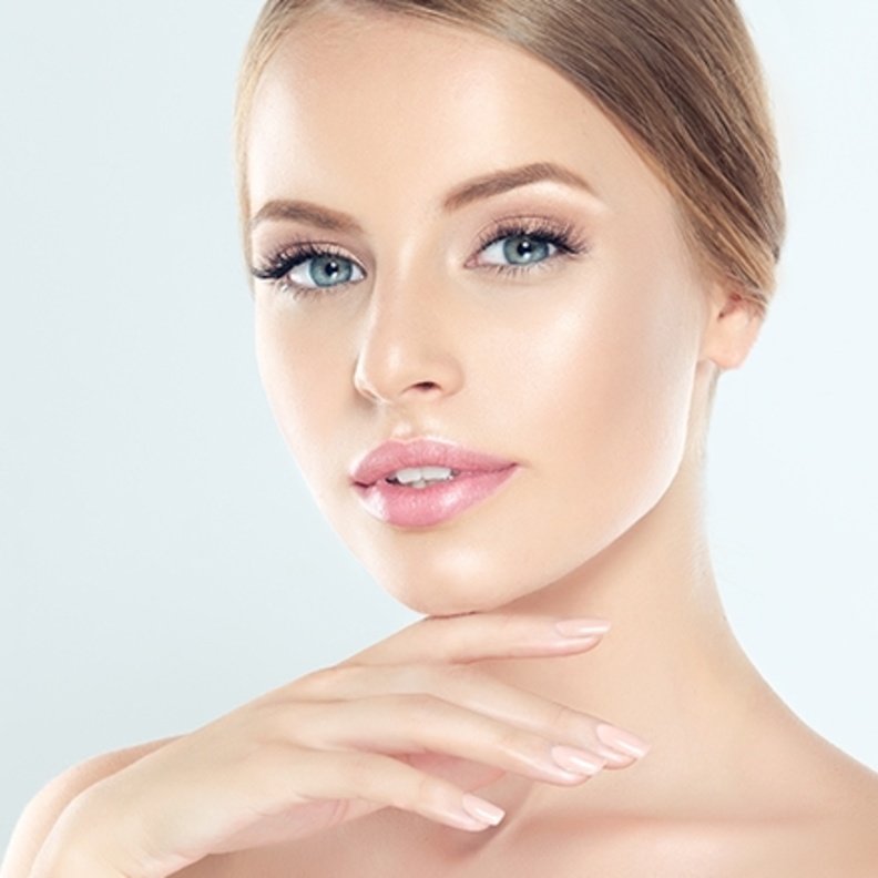  الخميرة تخلص البشرة من البقع الداكنة وتمنحها لوناً موحداً