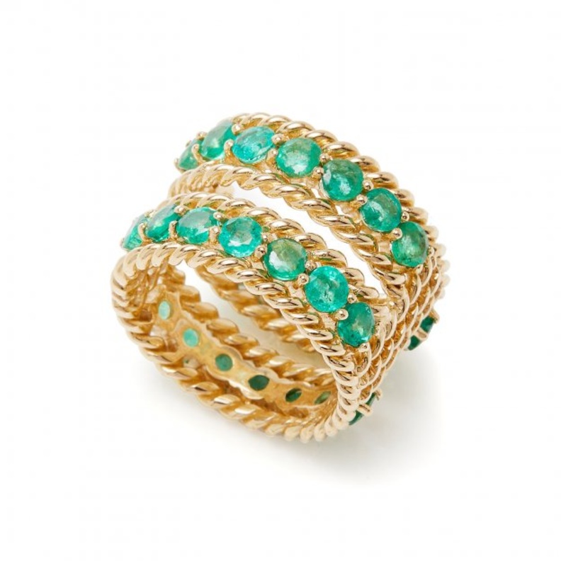 أقراط من هويب Hueb