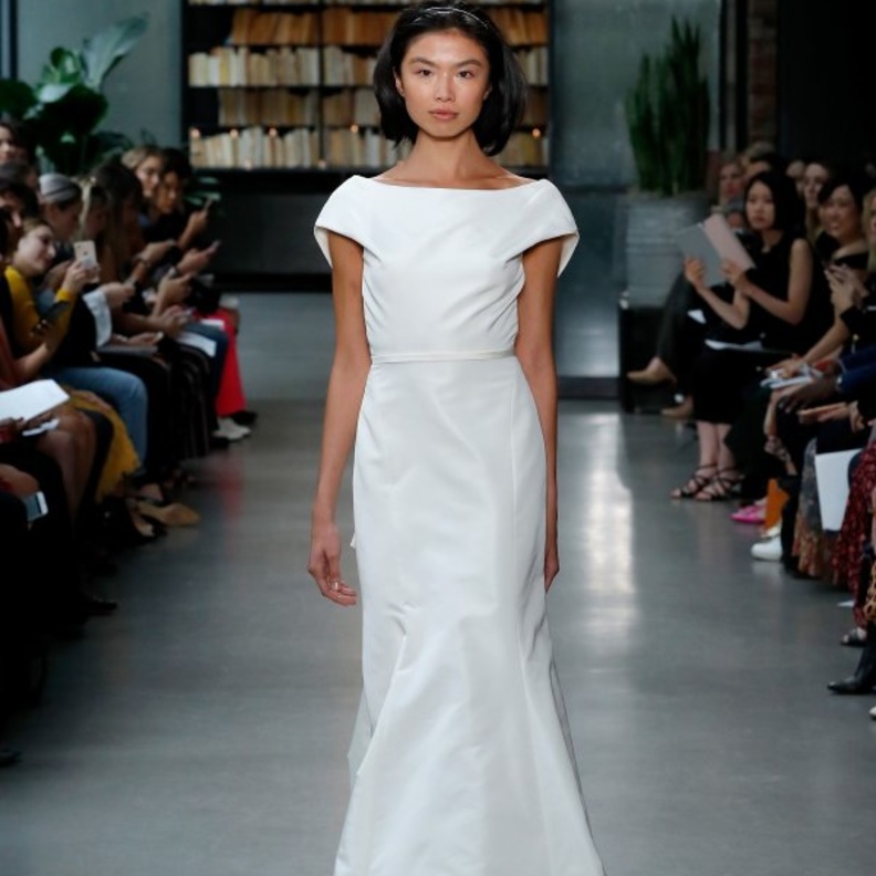  فساتين زفاف للعروس القصيرة