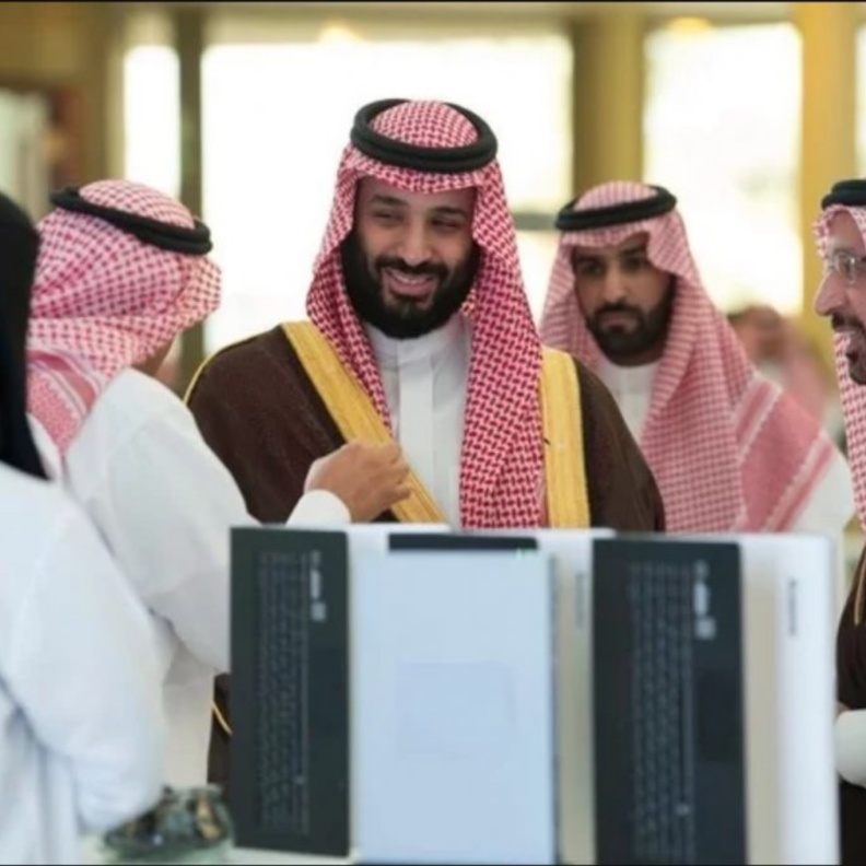 ولي العهد خلال الافتتاح