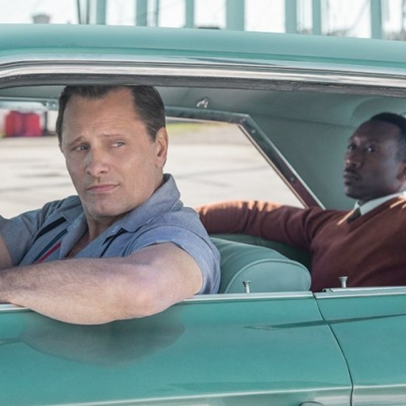 مشهد من فيلم "كتاب أخضر Green Book"