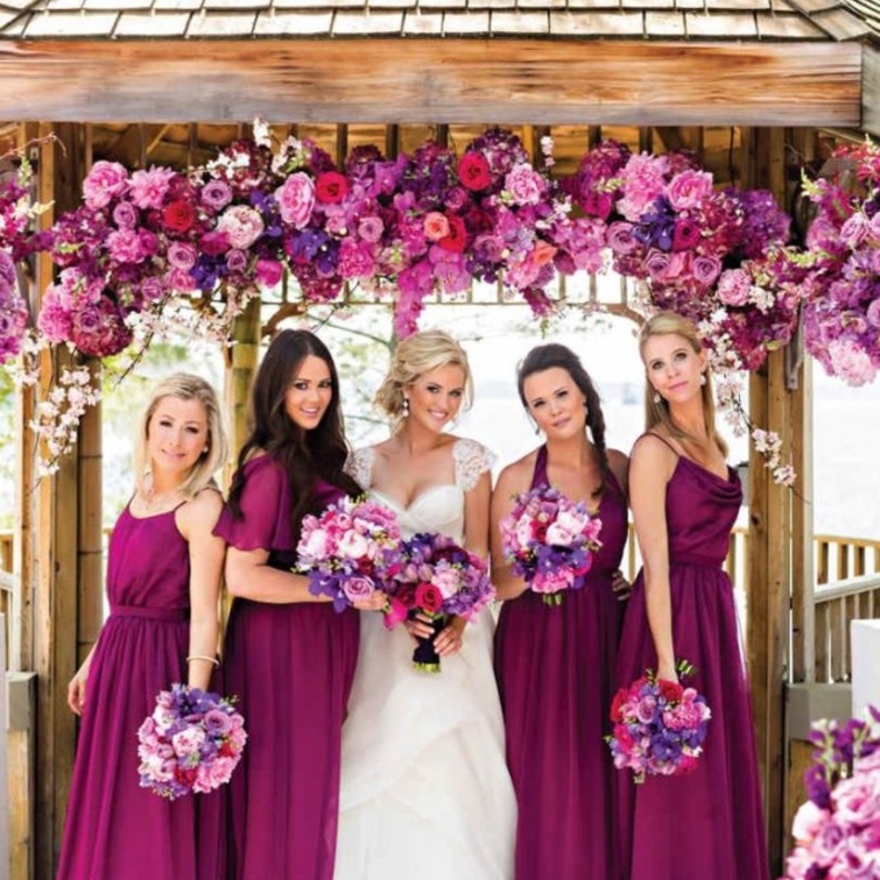 ثيم زفاف باللون البنفسجي