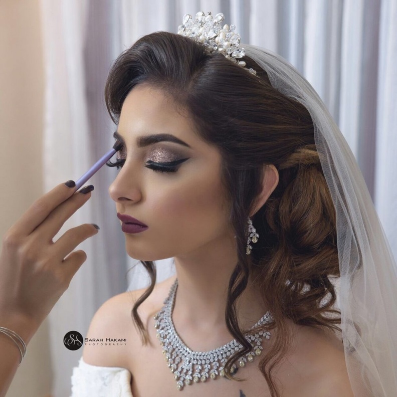 من مكياج العرايس من خبيرة التجميل السعودية إسراء الحكمي