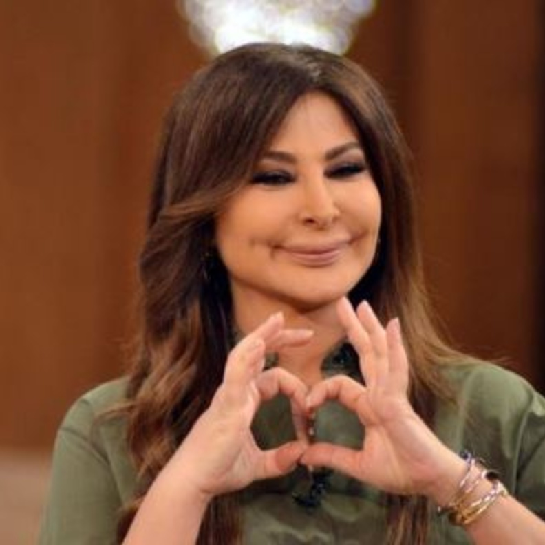 إليسا مع منى الشاذلي