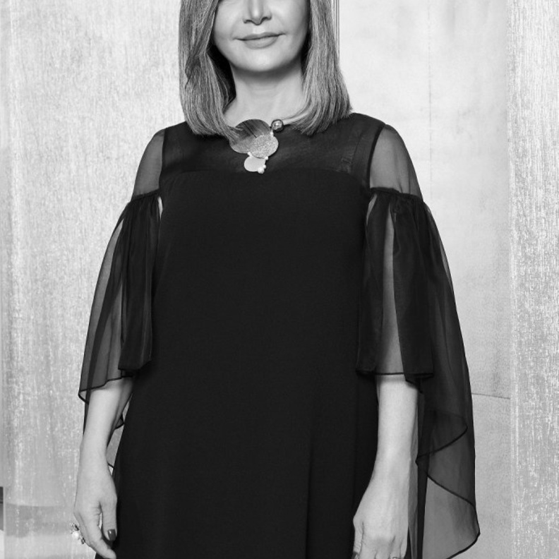 "مجموعة إتوال هي ثمرة رؤيتي في عالم الموضة والأزياء الفاخرة"